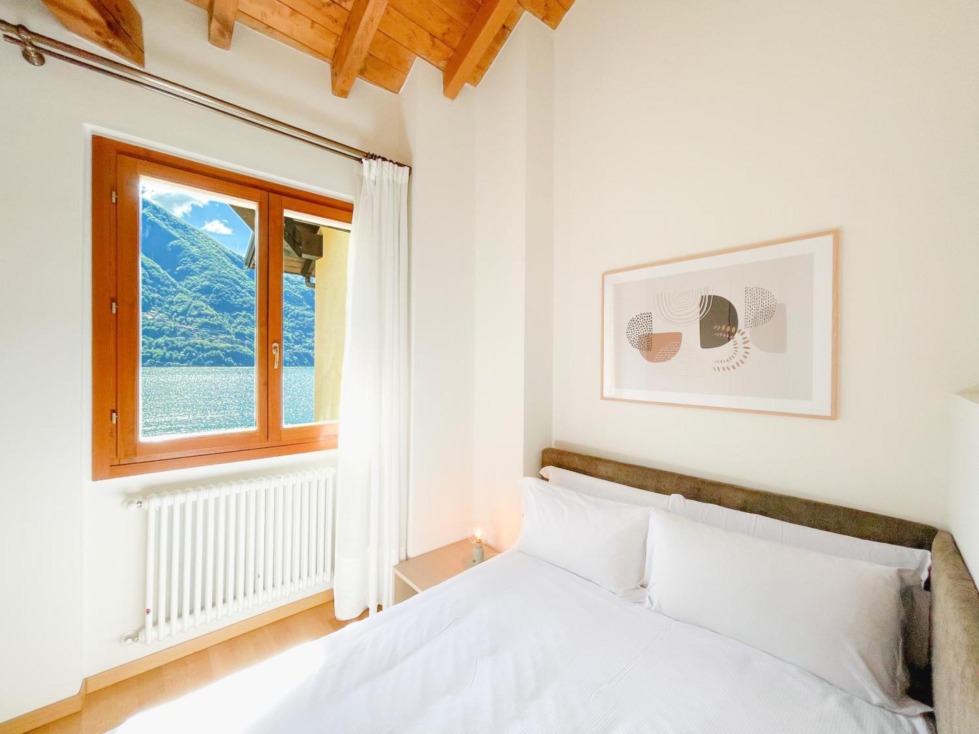 Villa Luminosa Laglio - Private Parking, Garden Екстер'єр фото